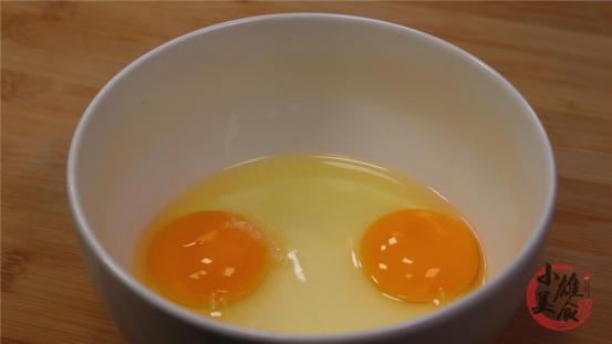 蒸水蛋的做法放多少水（蛤蜊蒸水蛋的做法）